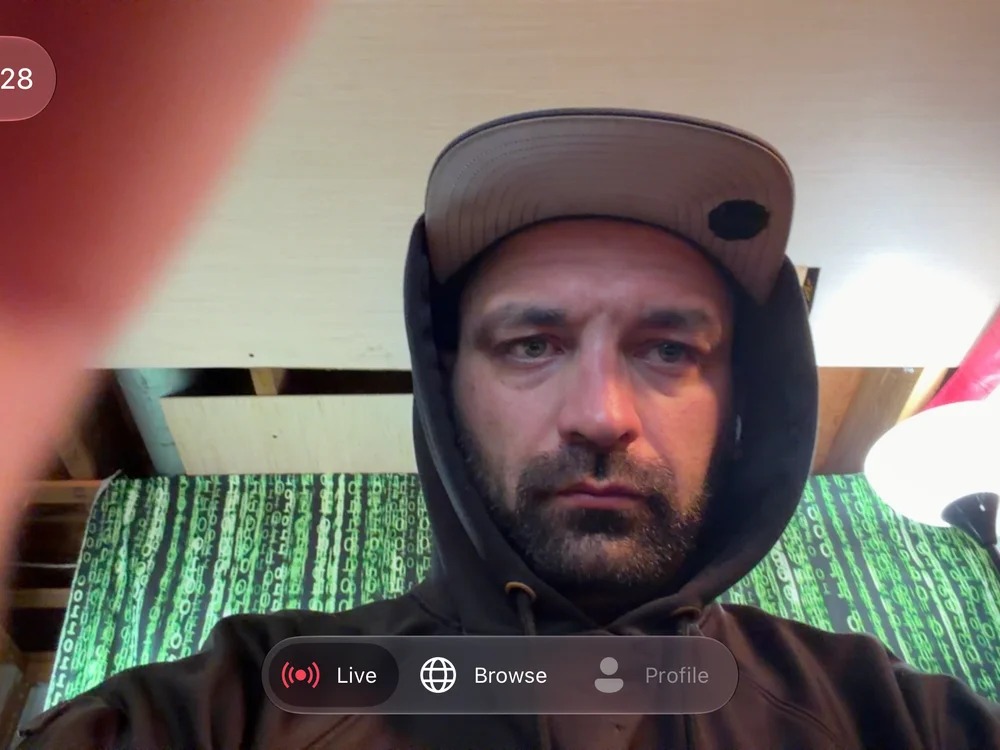 FakeBar33 Chatroom