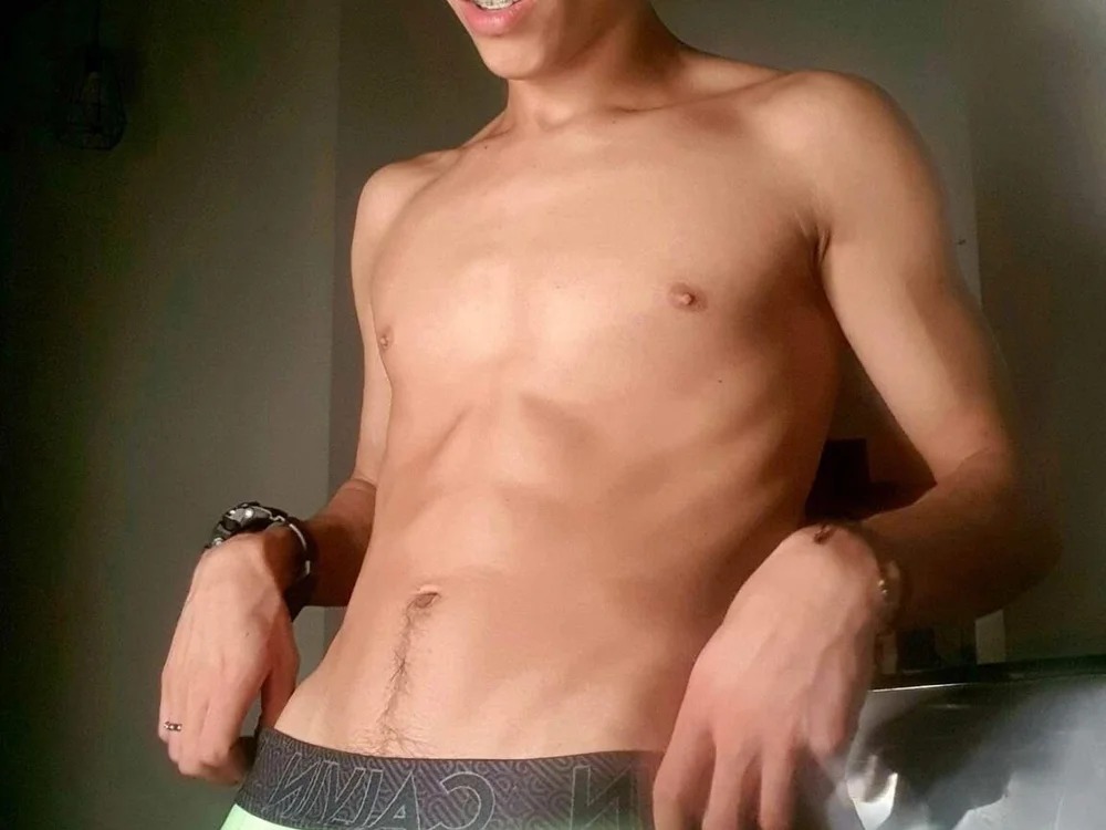 FelipeArango888 Chatroom