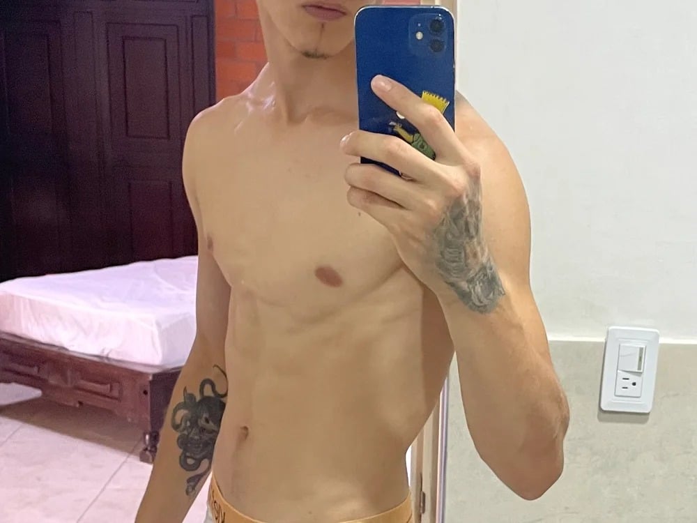 Felipelebleu Chatroom