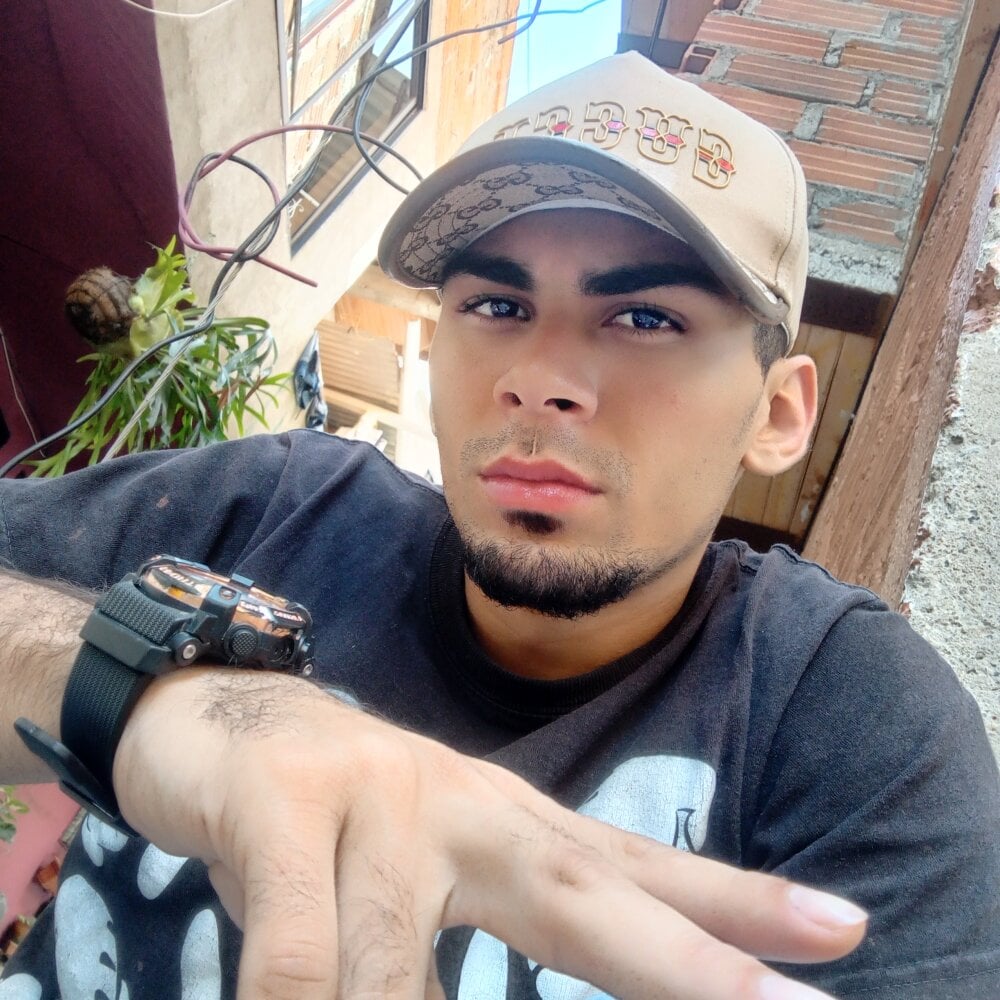 Flacon_sexx_ Chatroom