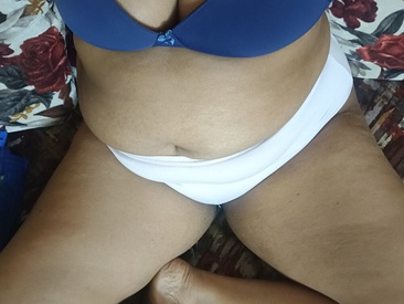 flirty-bhabhi