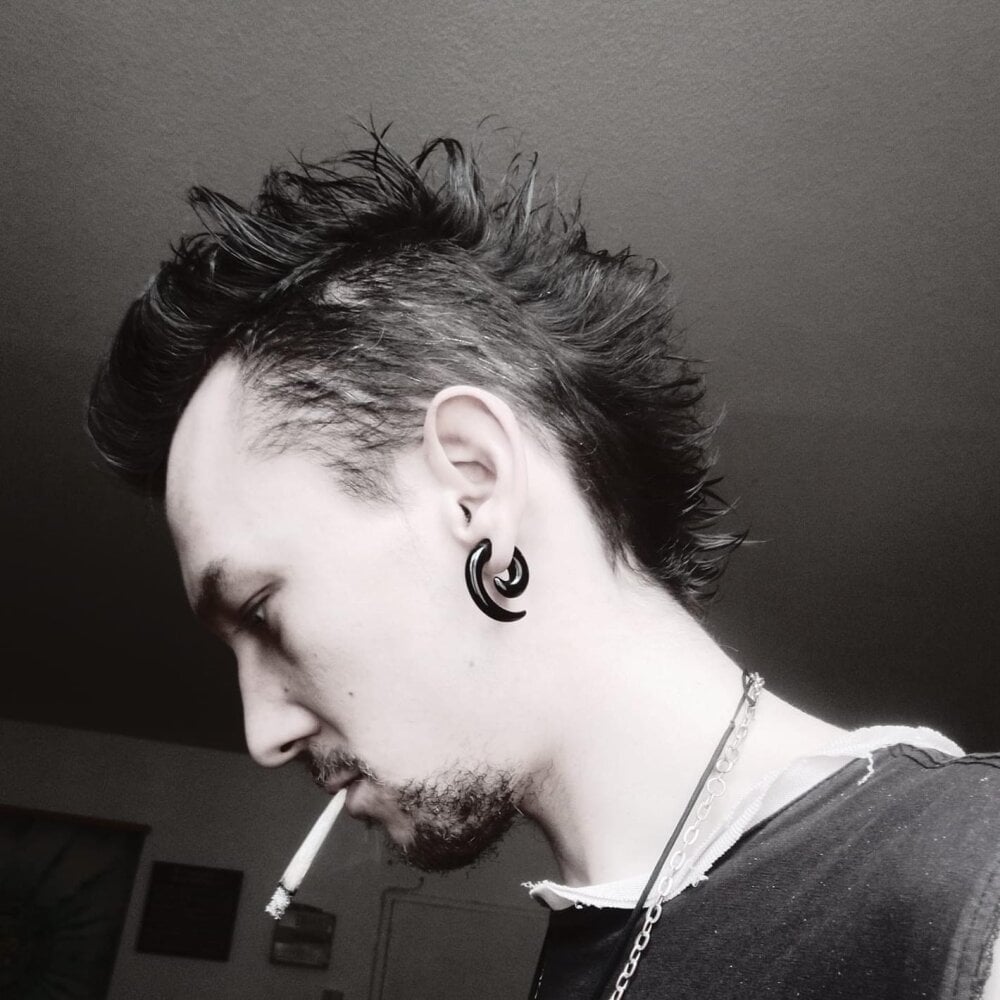 Flouflolutin Chatroom