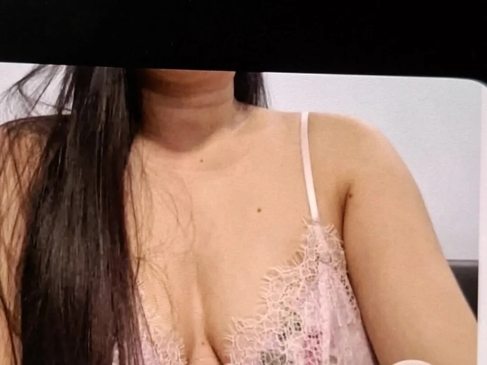 ForbiddenDessire Chatroom