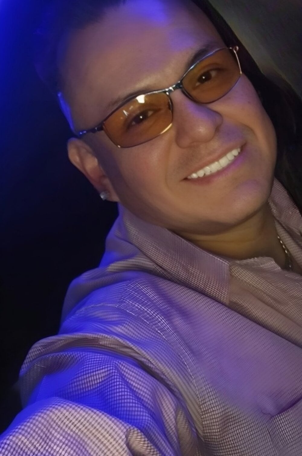 Fran-The-Smooth-One Chatroom