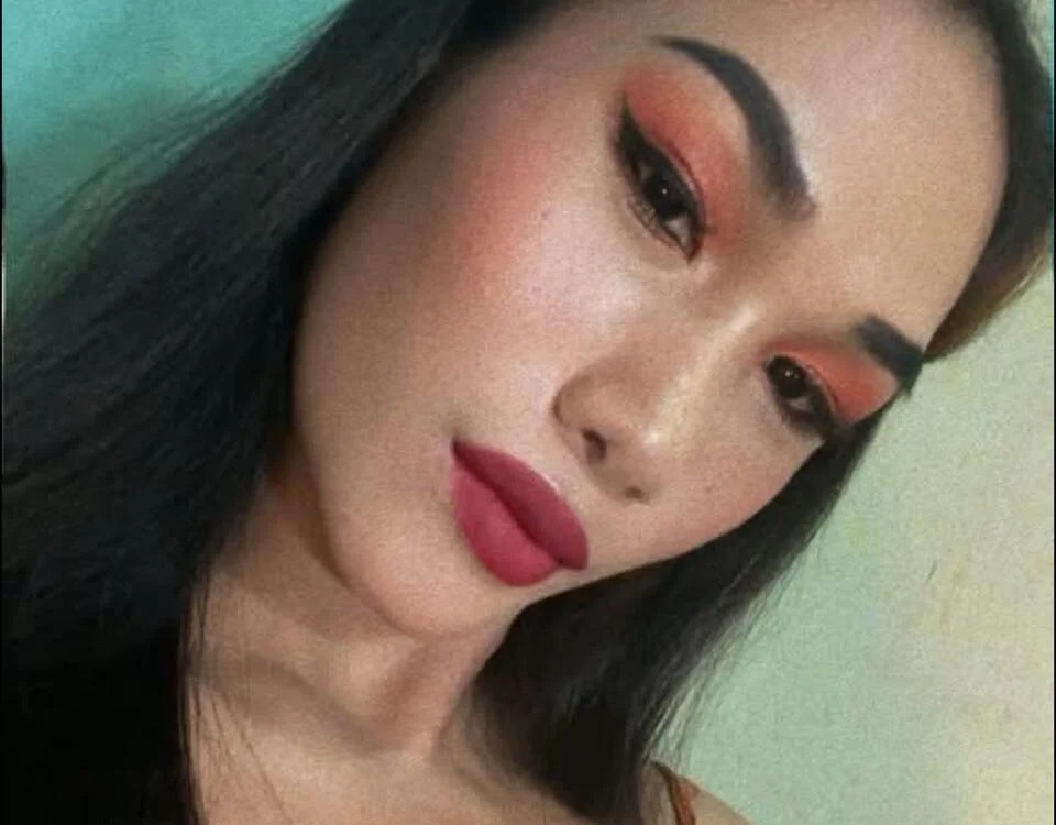 FreakyMariah26 Chatroom