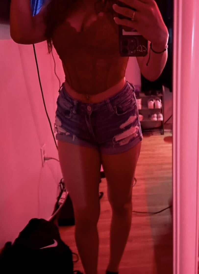 Freakycouple112 Chatroom