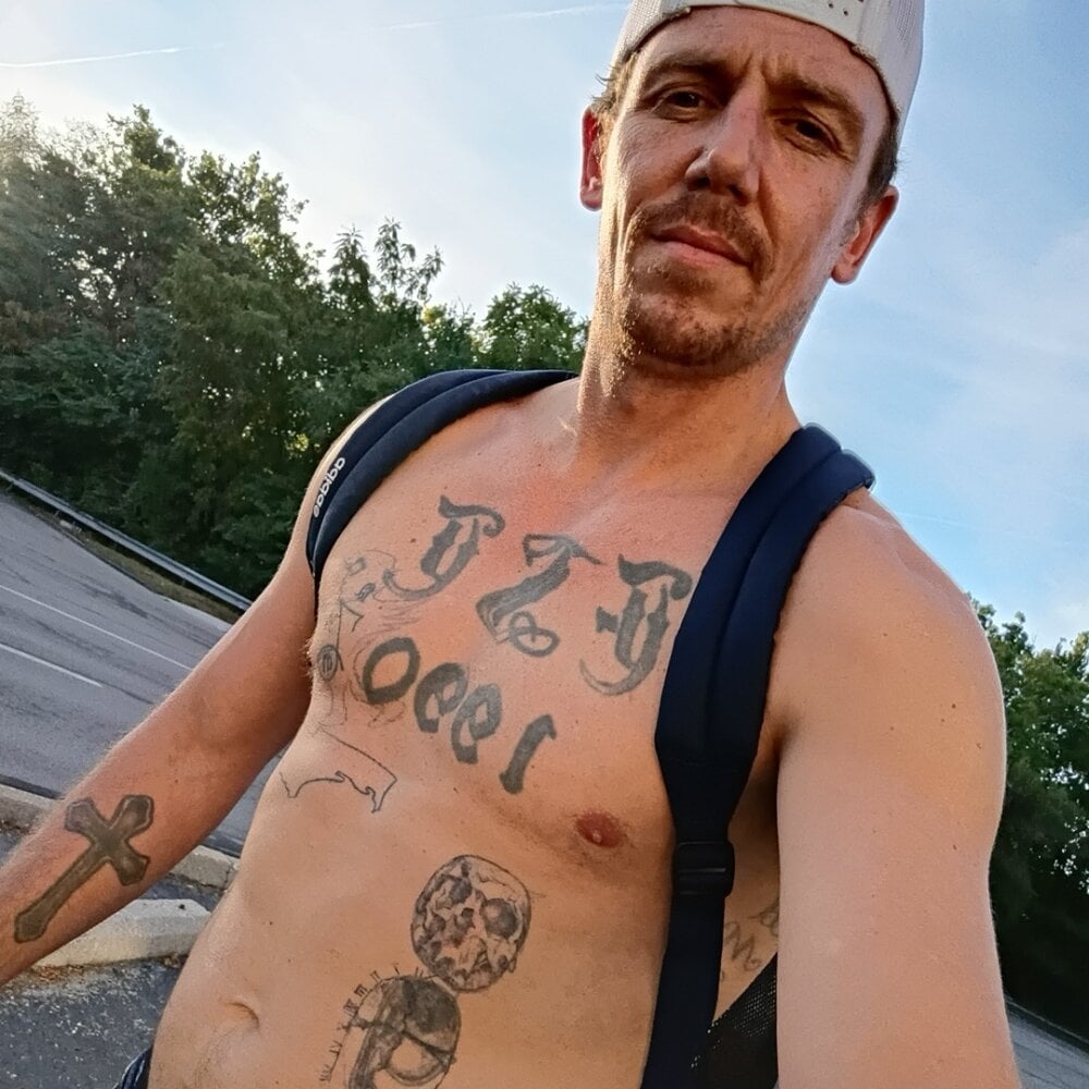 FuriousLongfriction Chatroom