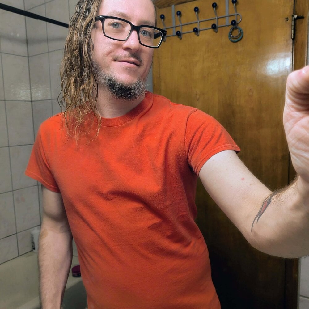 G00NedgeG00N Chatroom