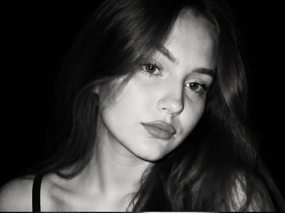 GabiFernandes Chatroom