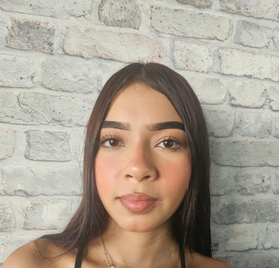 GabrielaSuarez Chatroom