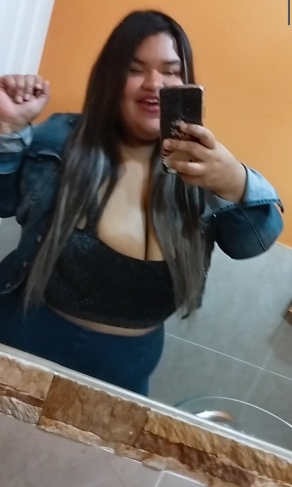 GabrielaxxO Chatroom