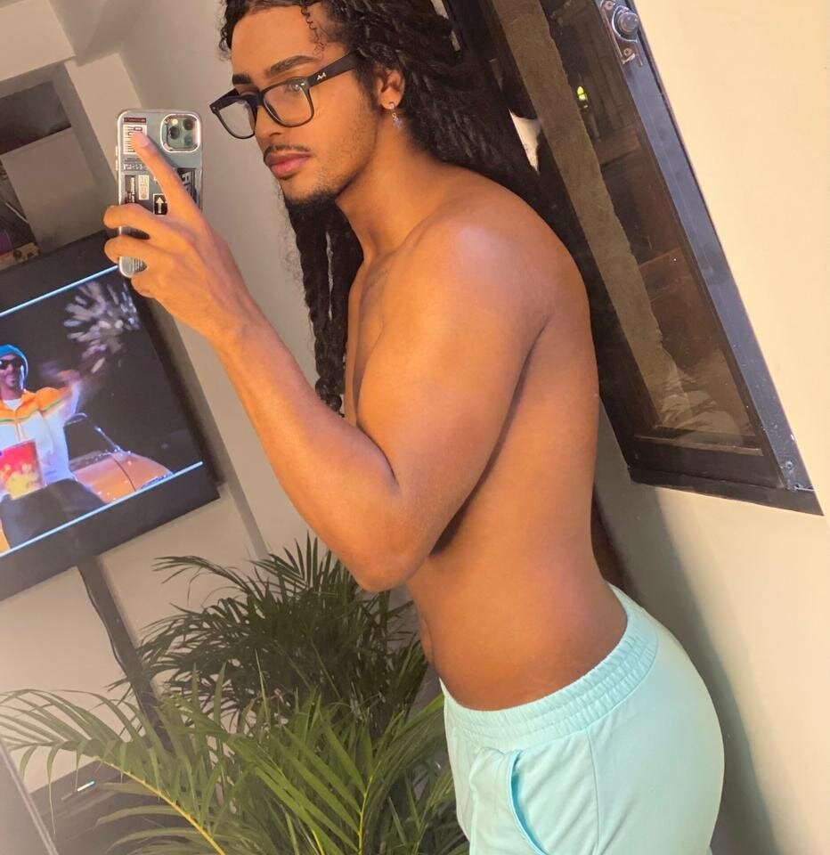 Gabriiel_00 Chatroom