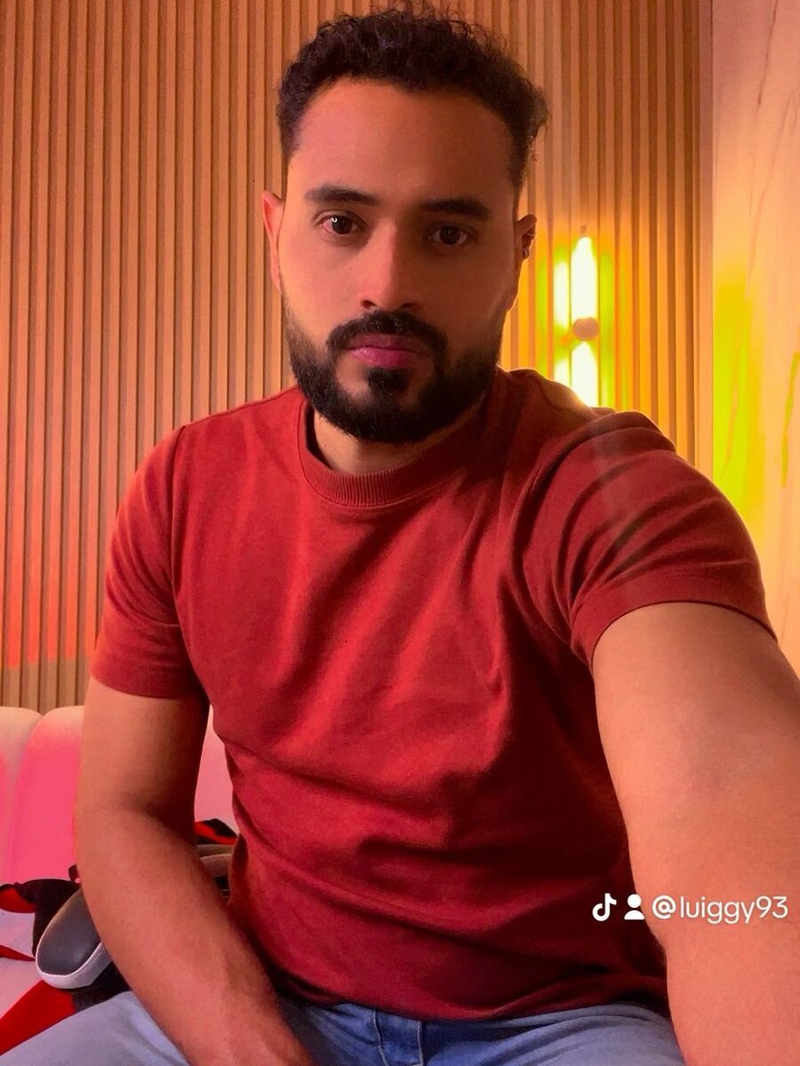 Gael_Meneses Chatroom