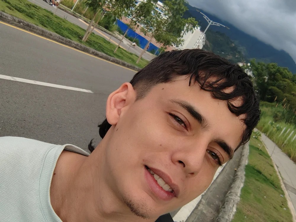 Gael_la Chatroom