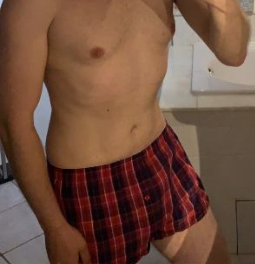 GayFunHot Chatroom