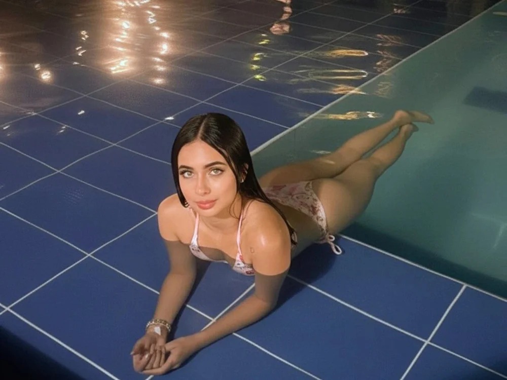 Georginacolt_ Chatroom
