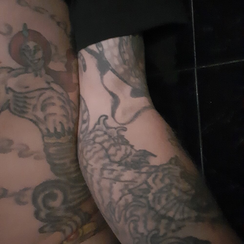 Gigolo_profissional Chatroom