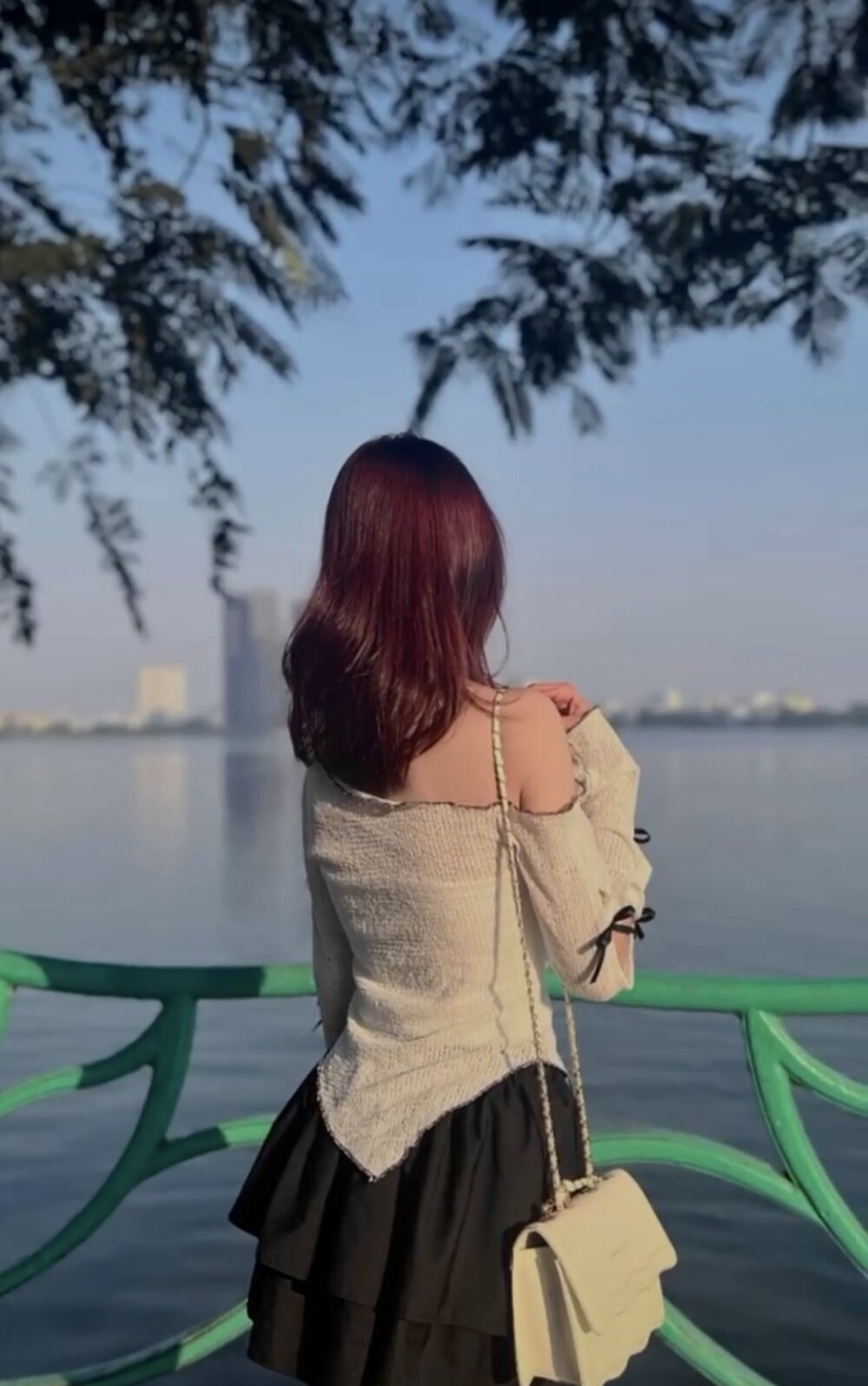 GirlNaughtyFull Chatroom