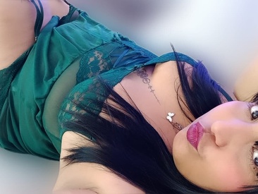 girl-luna's Live Webcam girl-luna