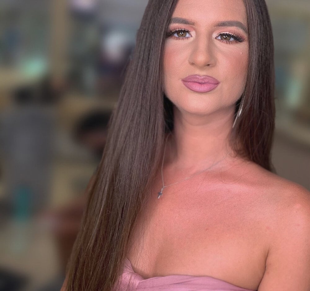 Give_Me_Money Chatroom