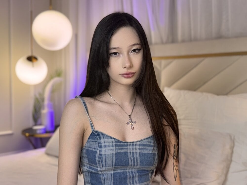 GladysMoore Chatroom