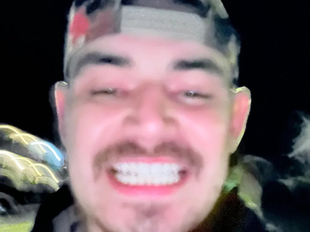 GoHard300 Chatroom