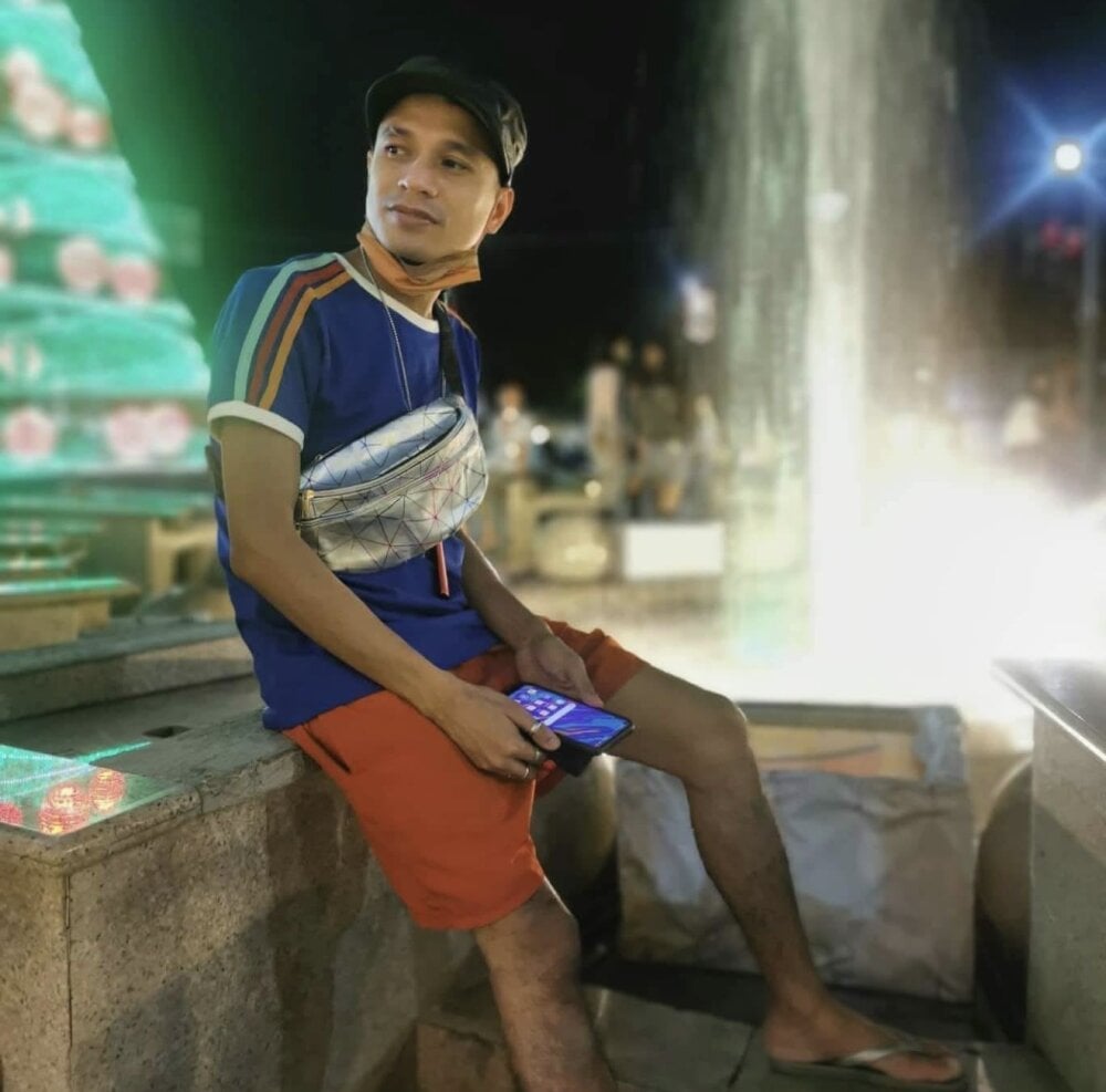 GoddessCock4U Chatroom