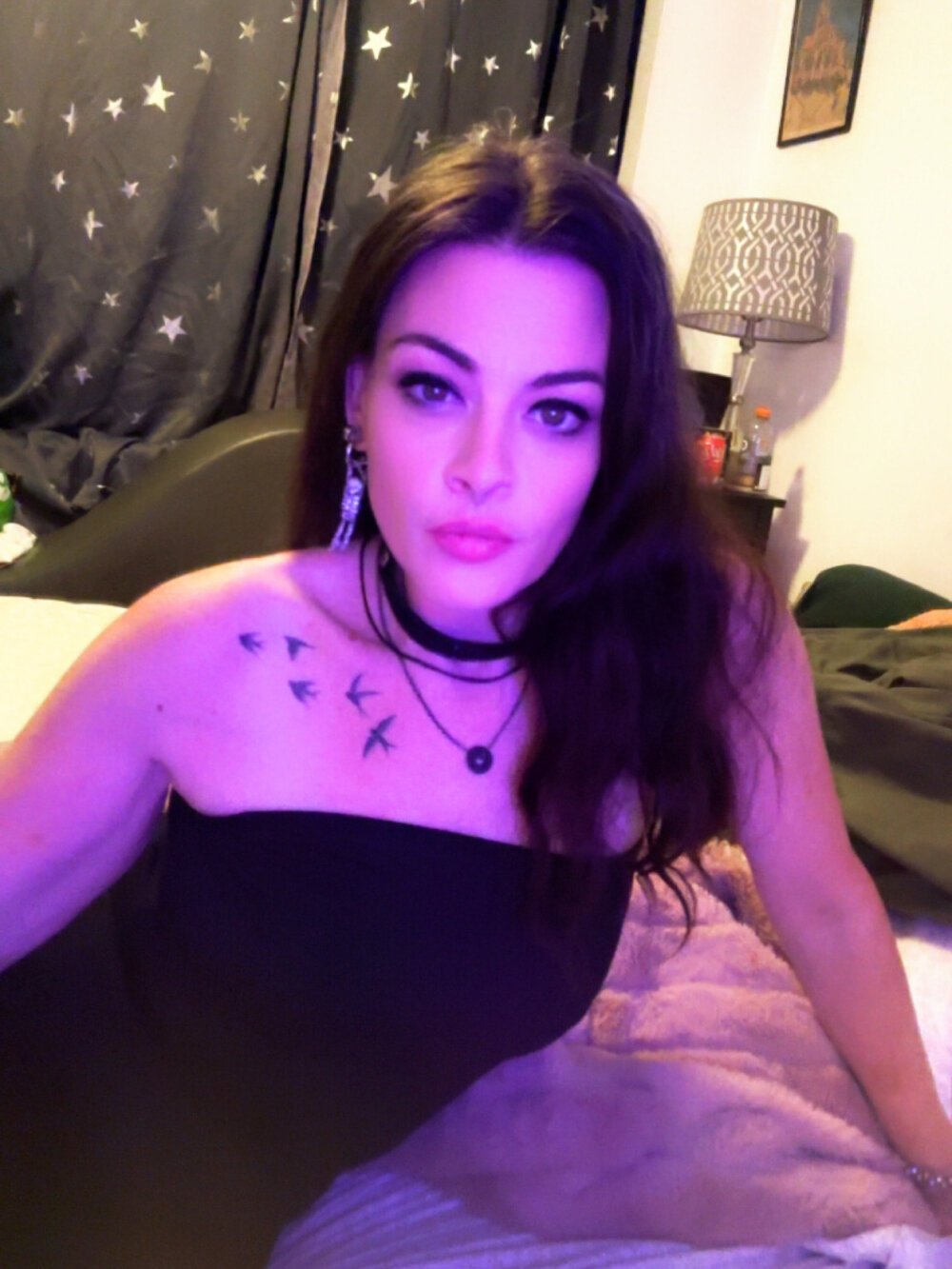 GoddessRae19 Chatroom