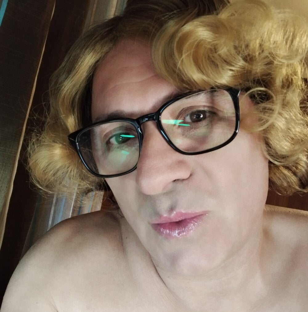 Good_Old_Guy Chatroom