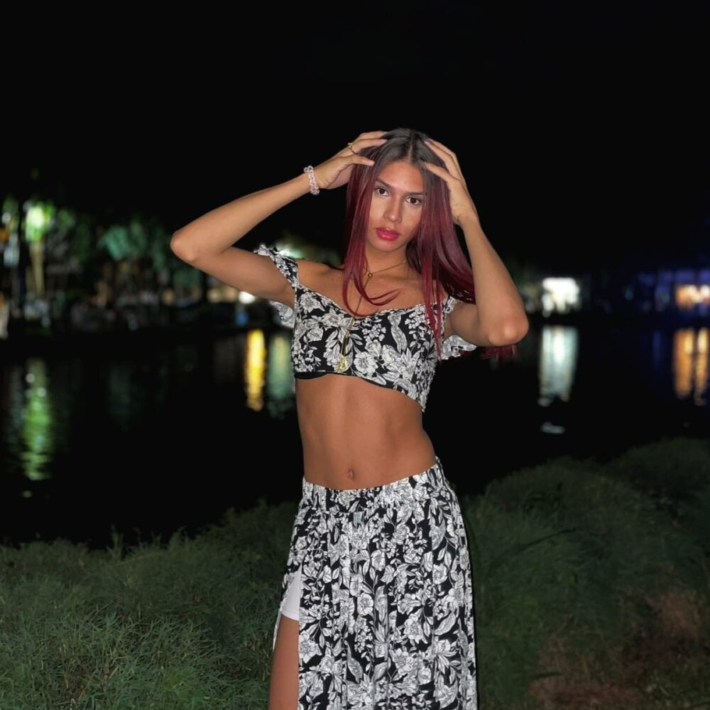 Grecia_Monterey Chatroom