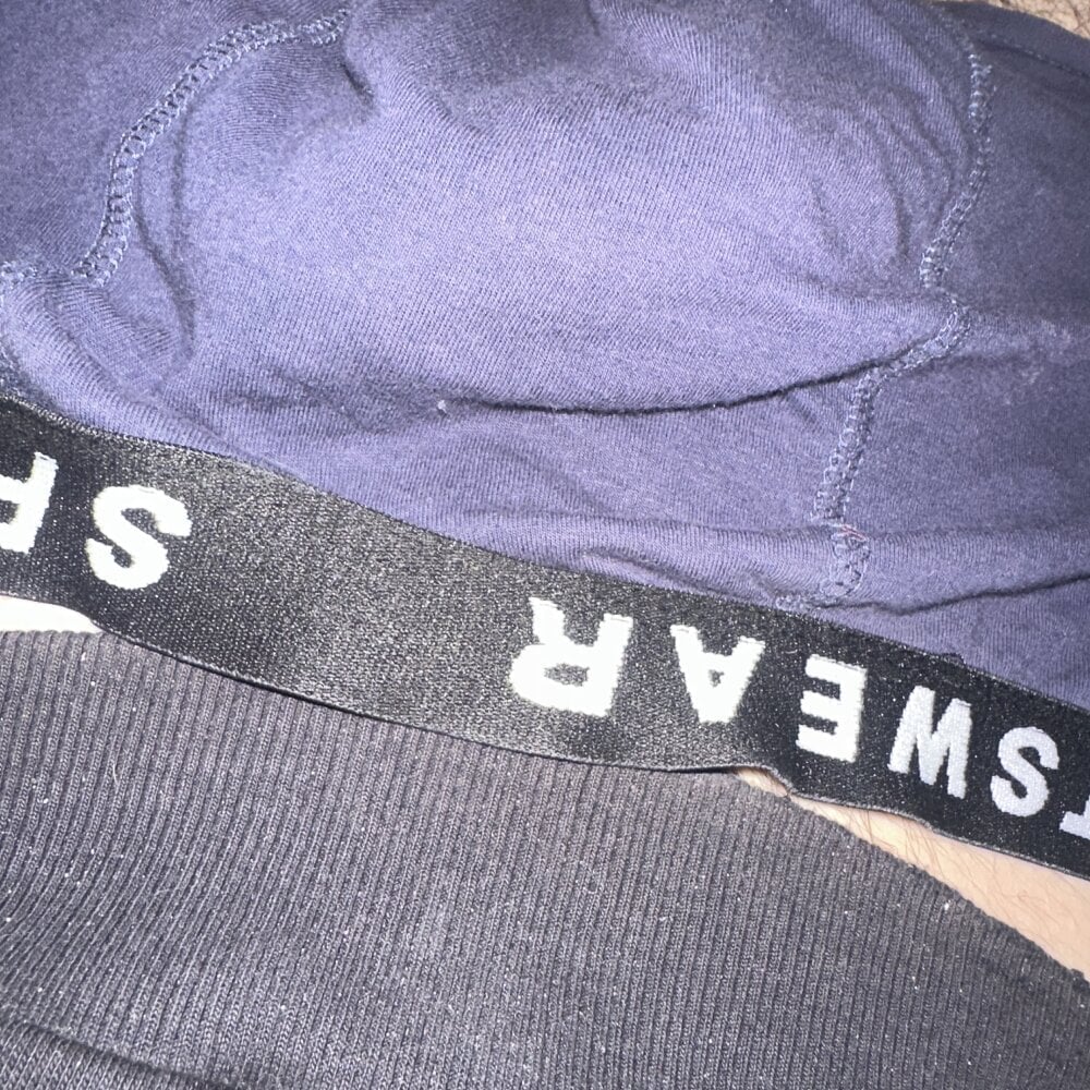 Grossebite2905 Chatroom