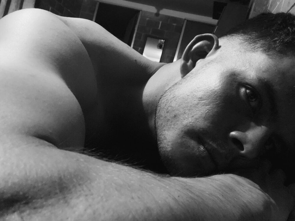 Guero_Colhot Chatroom