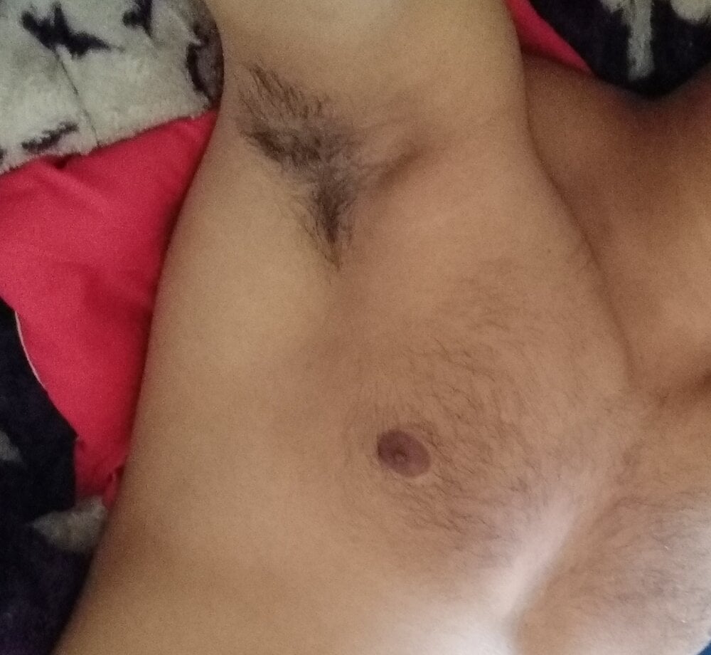 Guyinformal Chatroom