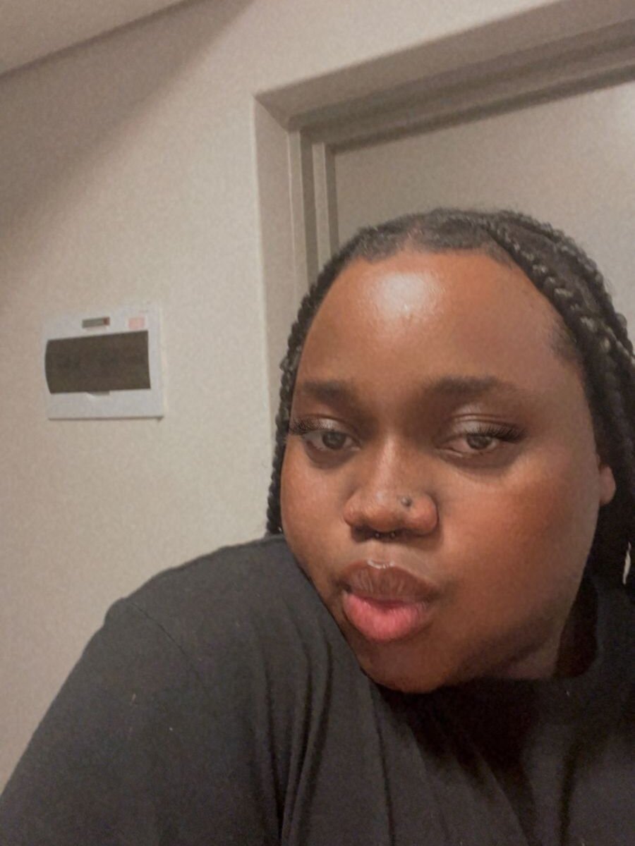 Gyminae Webcam Profile Picture Gyminae Chatroom