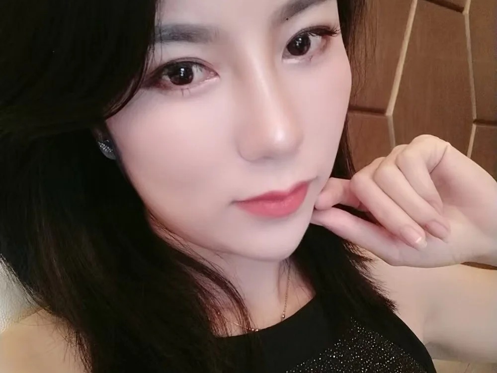 HY-QIAN Chatroom