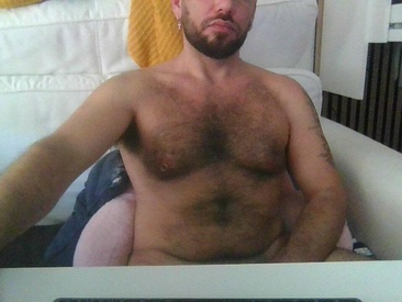 hairysoftdomtop