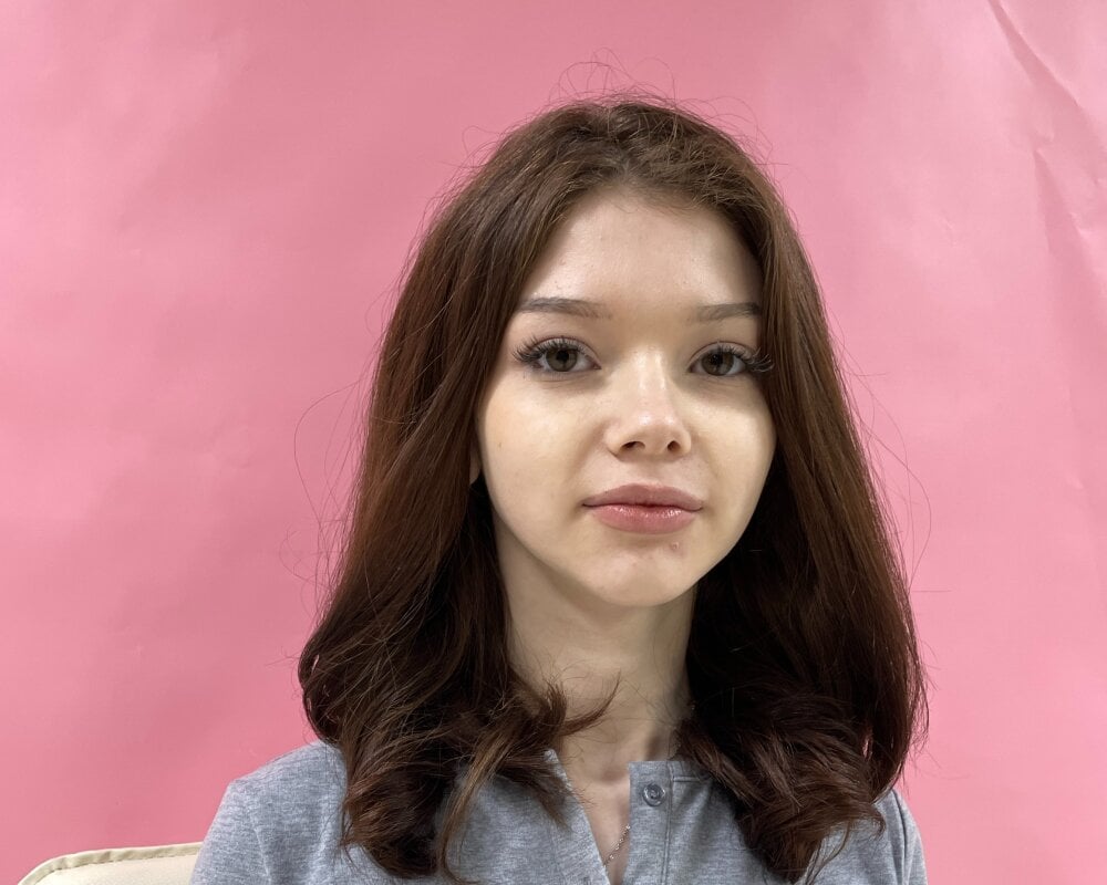 HalleyMedearis Chatroom