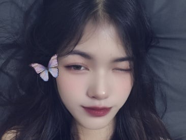 hana-xinh's Live Webcam hana-xinh