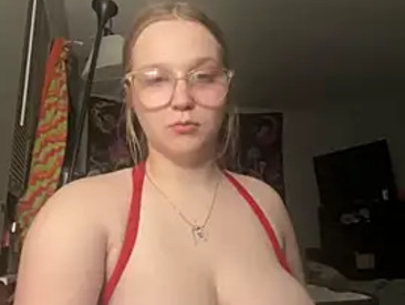 hannahtheslut01