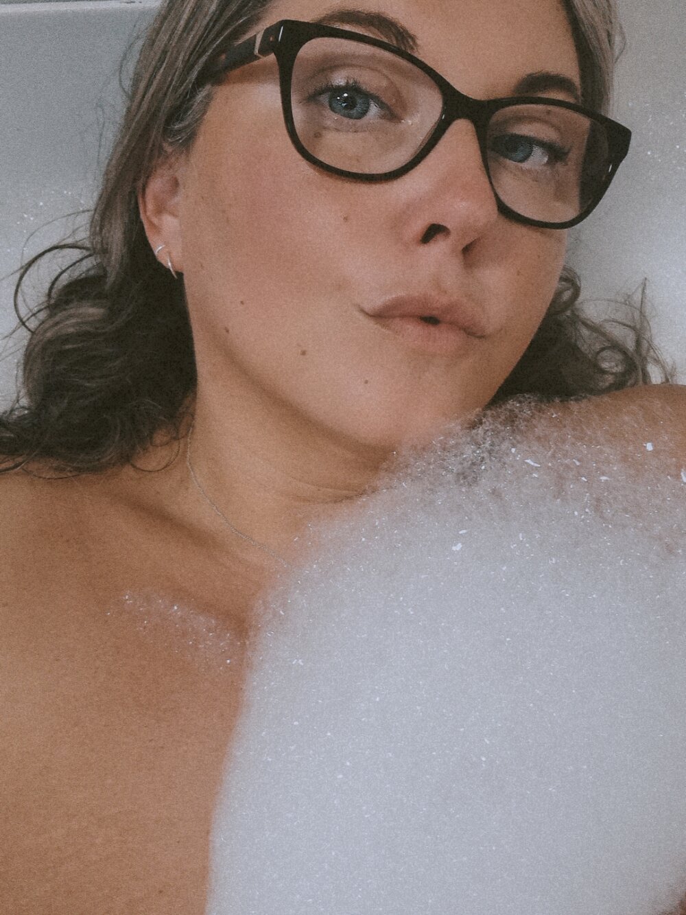 HarperBBW Chatroom
