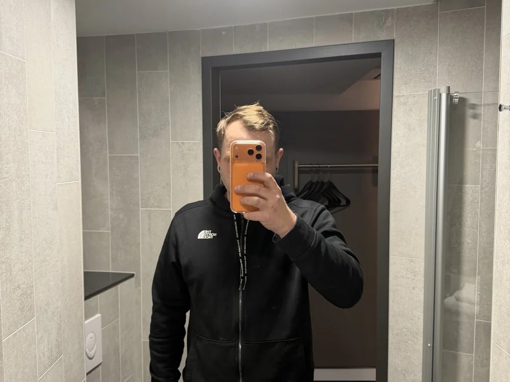 HastyWraith38 Chatroom