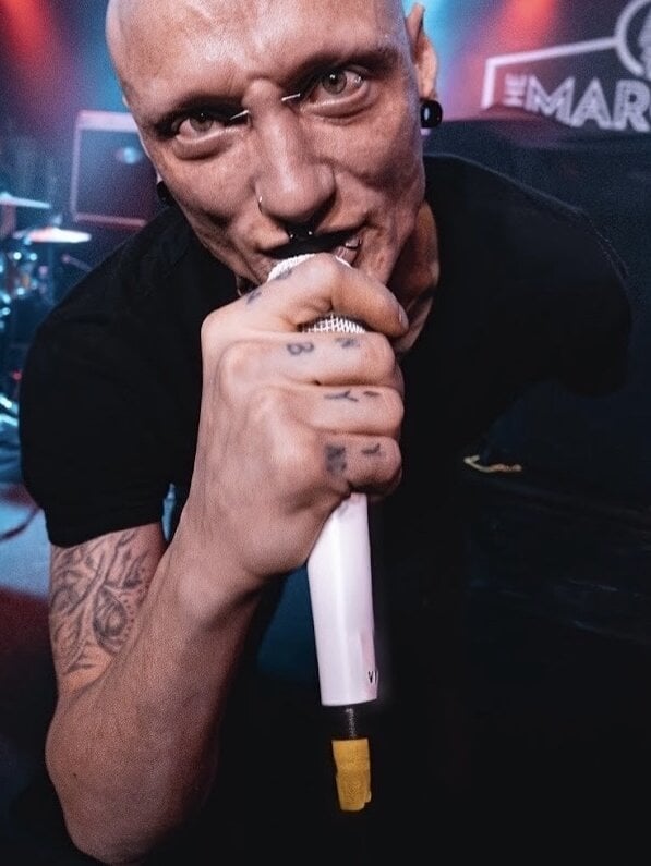 HeavyPinch33 Chatroom