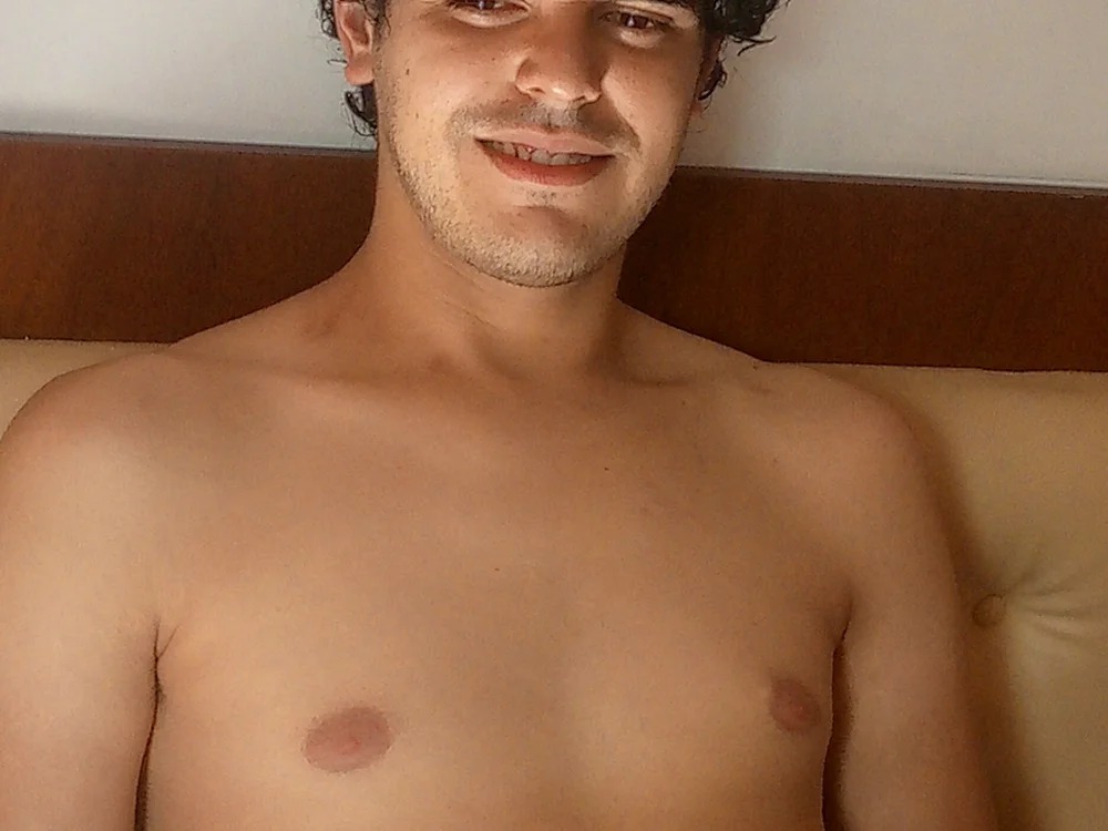 Hectorssuarez Chatroom