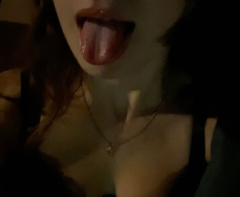Heidaa Webcam Profile Picture Heidaa Chatroom