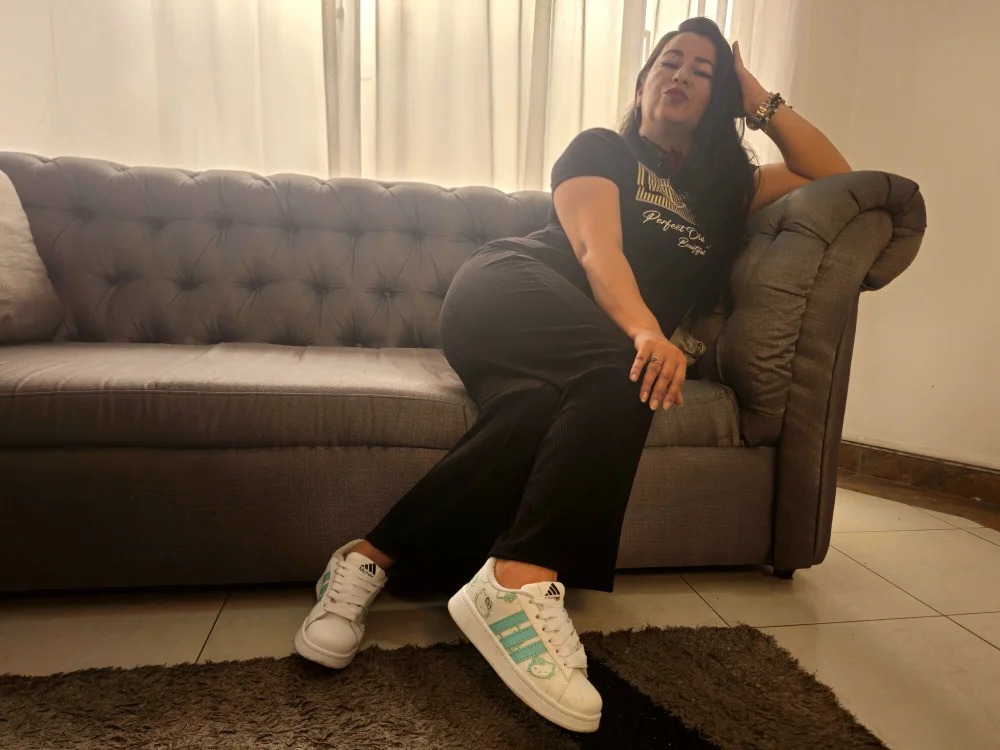 HelenNovoa Chatroom