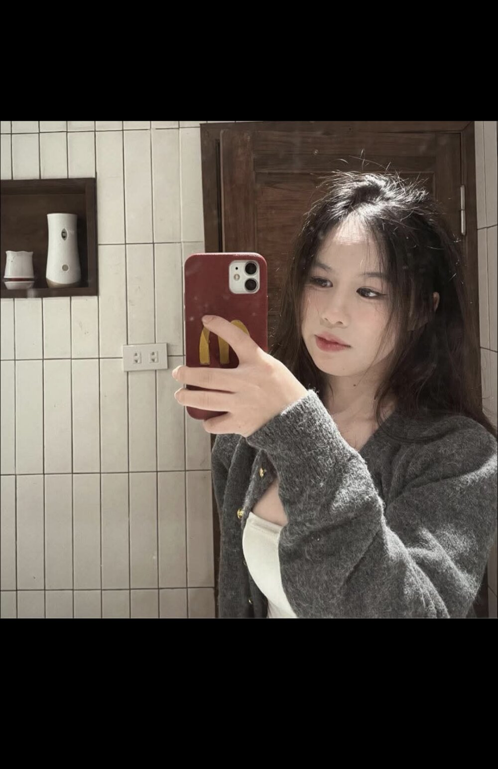 Hello_Annaa Chatroom