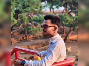 herecallboyyash