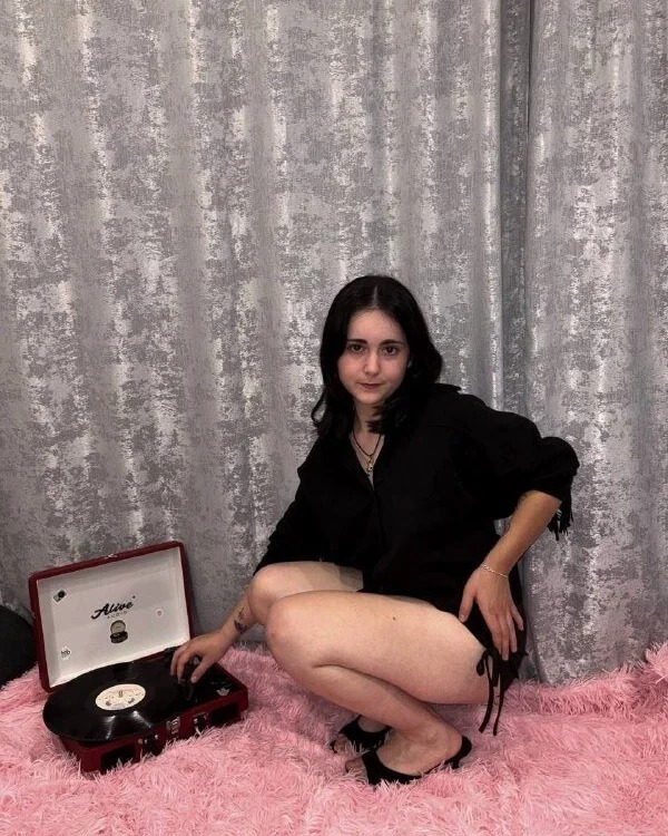 Hey_Selena Chatroom