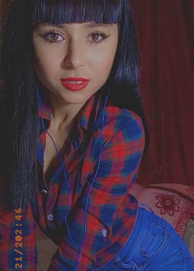 Holly-Sweet Chatroom