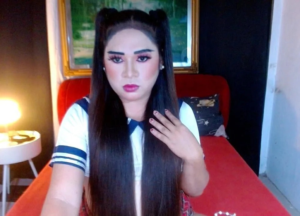 Holly_Cummer Chatroom
